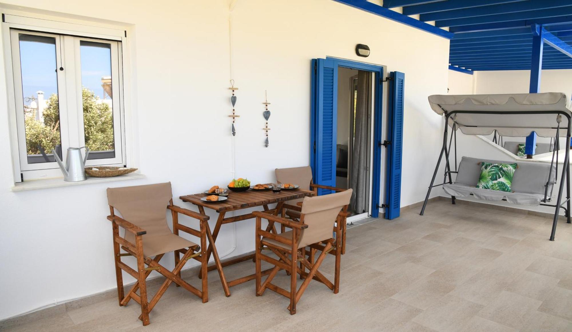 Petite Studios Batsi Batsíon Exterior foto